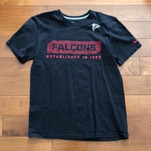 S/S Falcons tee.🖤